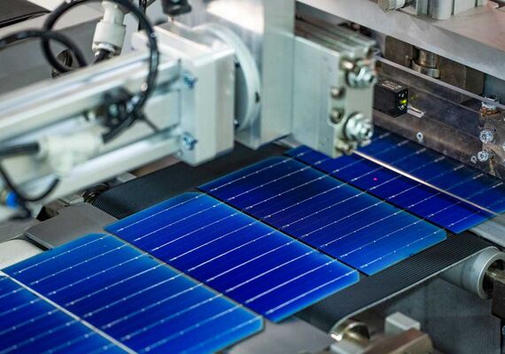 LUXOR Solarmodul Produktion