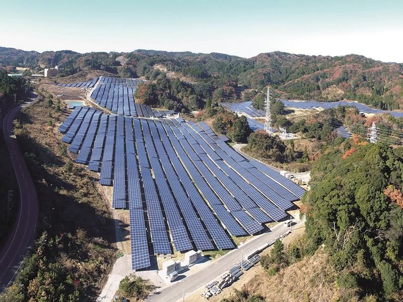 15.5 MW Solar park with Luxor Solar modules in Chiba (Japan)